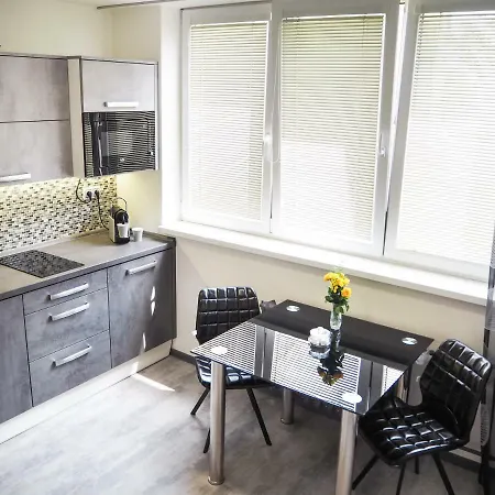 Diamond Apartment *
